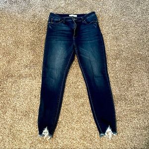 Women’s Kancan Skinny Jeans Size 12/29